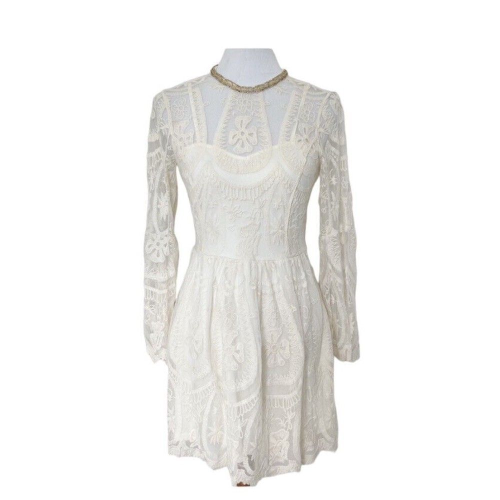 Altar'd State Long Bell Sleeve Cream Floral Lace Dress Womens Size Small